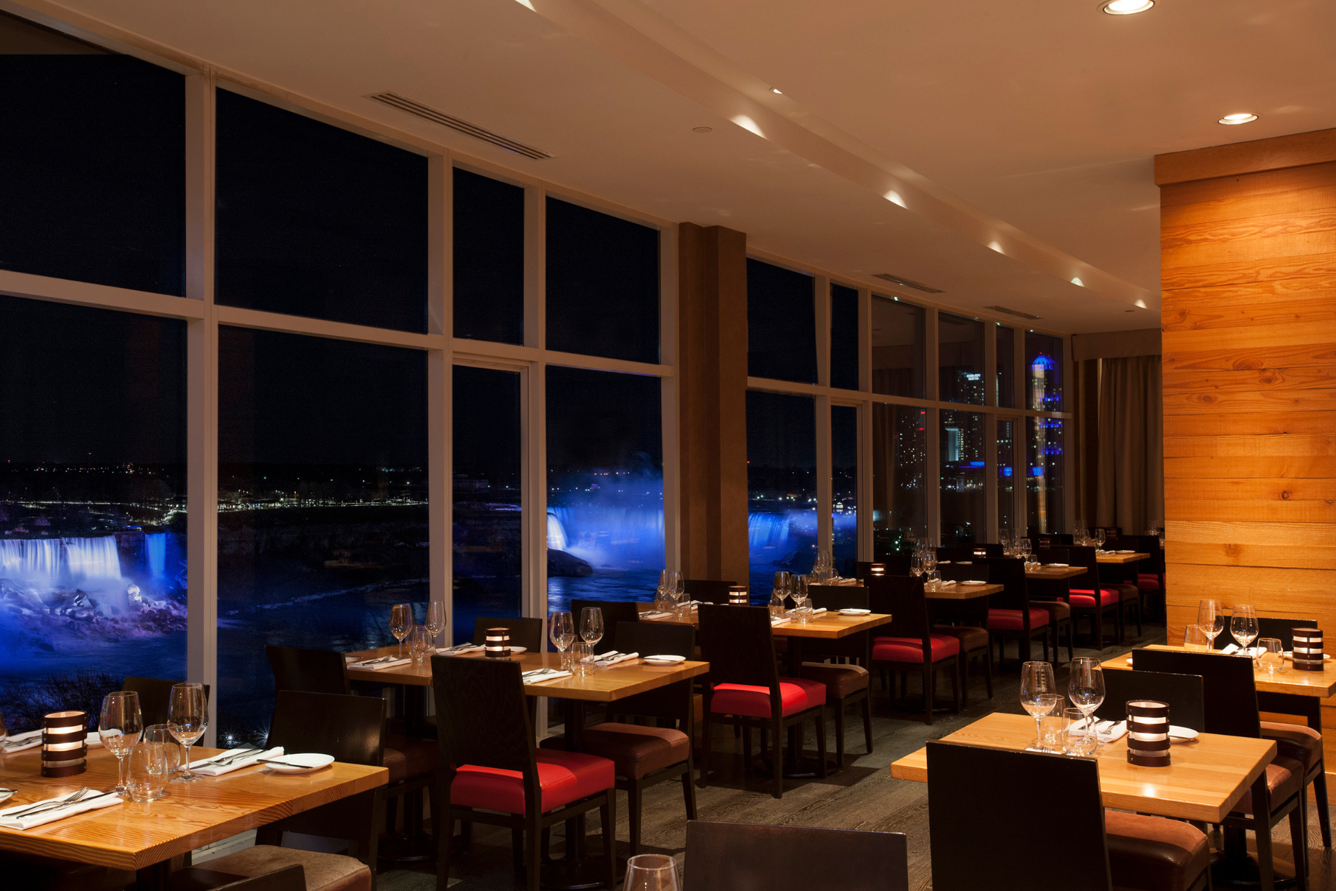 Massimo's Italian Fallsview Restaurant