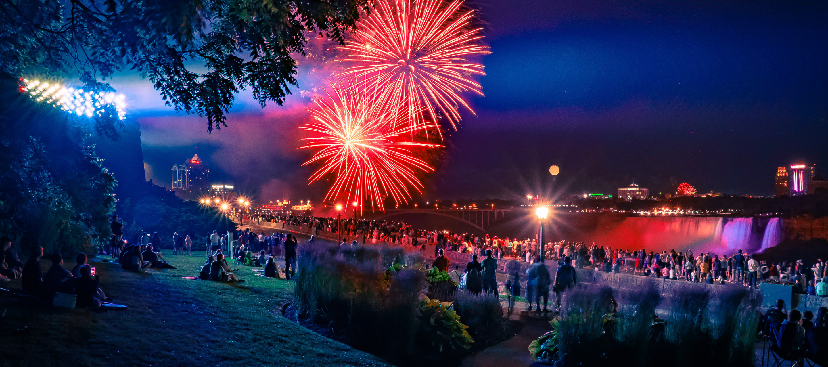 Niagara Falls Fireworks